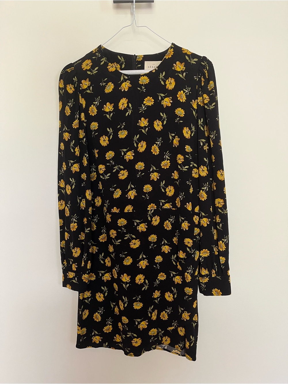 Sezane women size L European 40 Black & Yellow Floral Long-Sleeve Dress